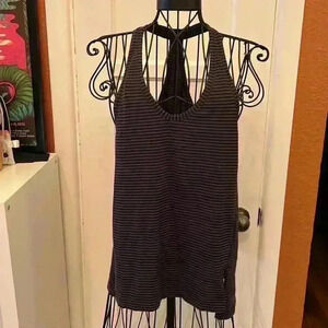 Lululemon Mountain Tank
1 / 8 Stripe Cadet Blue-Sz 4